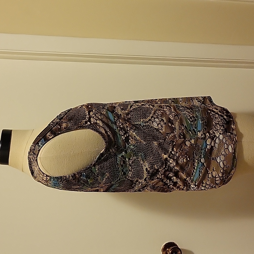 RQT Beaded Tank/ Shell - Picture 3 of 7